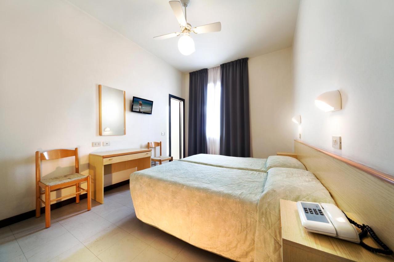 My Place Hotel Rimini Chambre photo