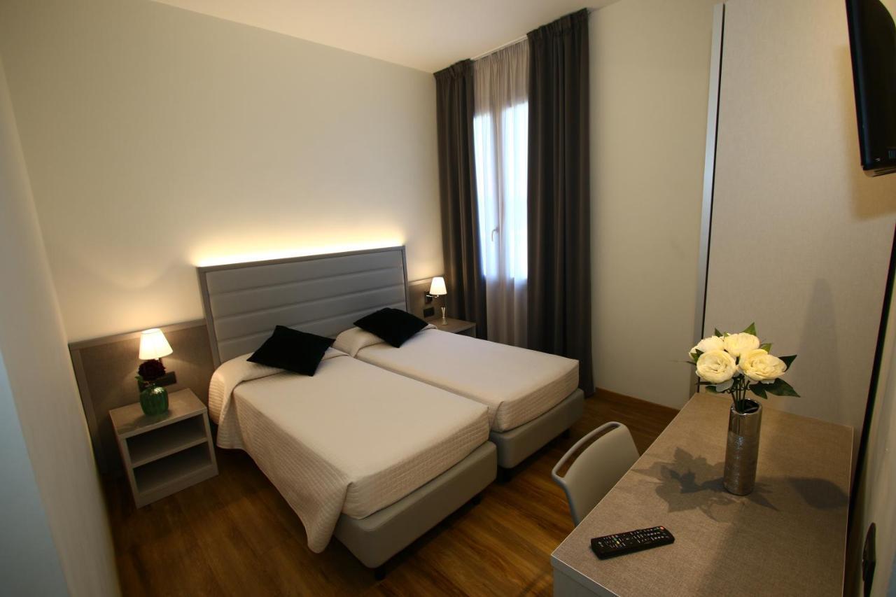 My Place Hotel Rimini Extérieur photo
